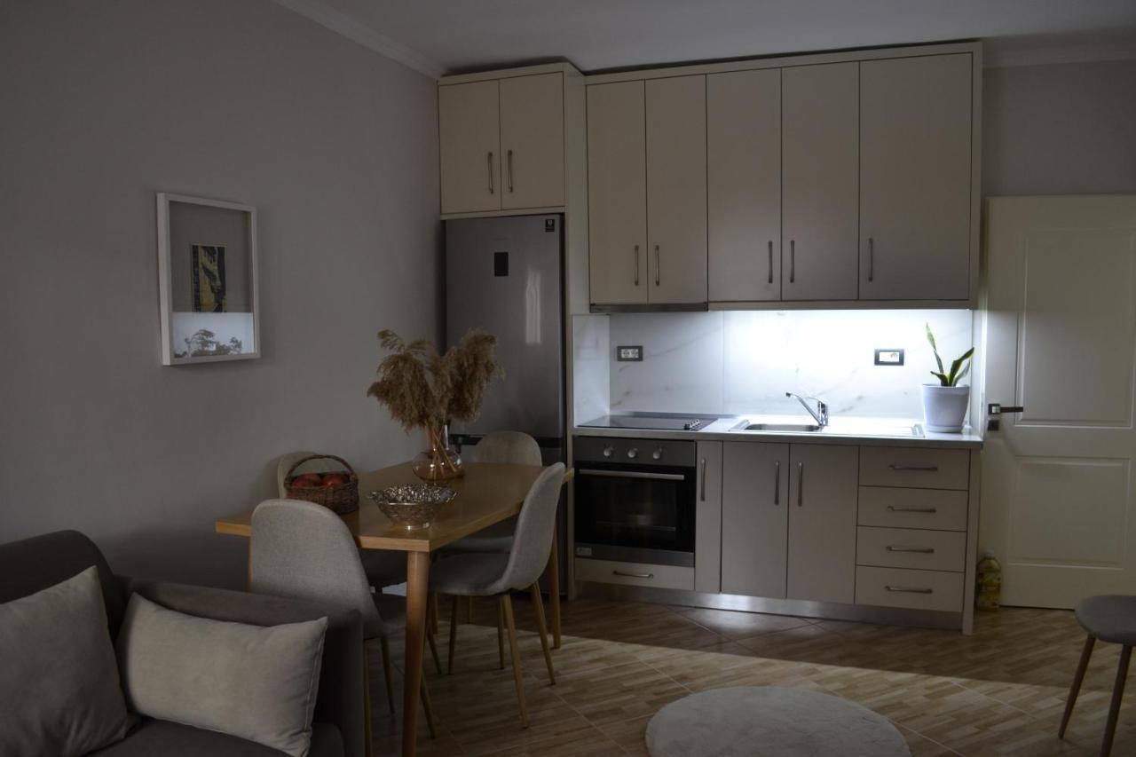 Aria Apartment 베라트 외부 사진