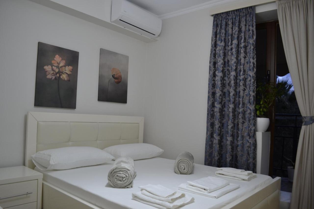 Aria Apartment 베라트 외부 사진